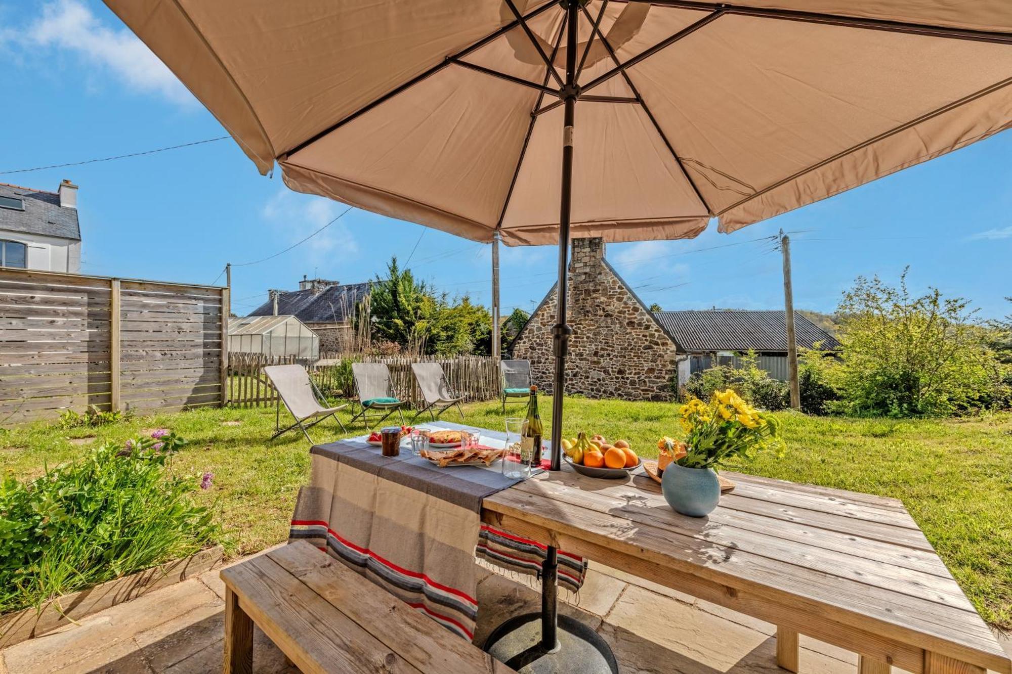 Toudig - Maison Avec Terrasse Et Jardin Плугастель-Даулас Экстерьер фото